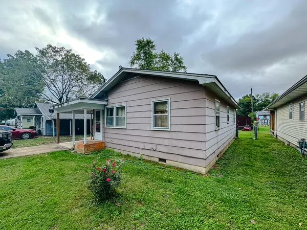 West Plains, MO 65775,1050 W 7th Street