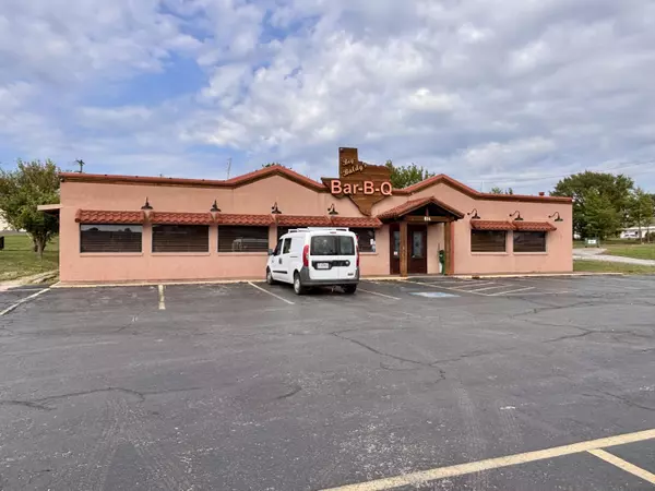 814 E Us Highway 60, Monett, MO 65708