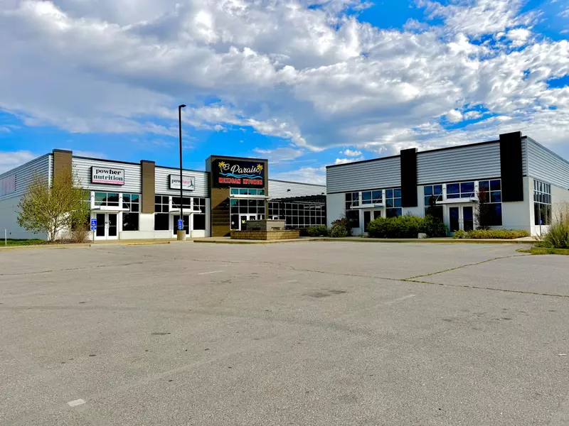 306 E Chestnut Street, Strafford, MO 65757