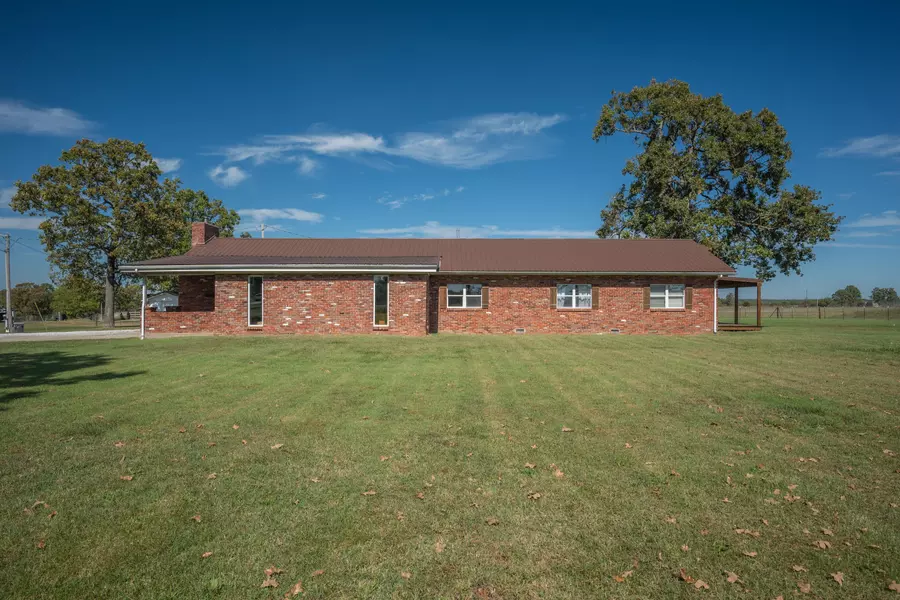 10888 Poppy Drive, Neosho, MO 64850