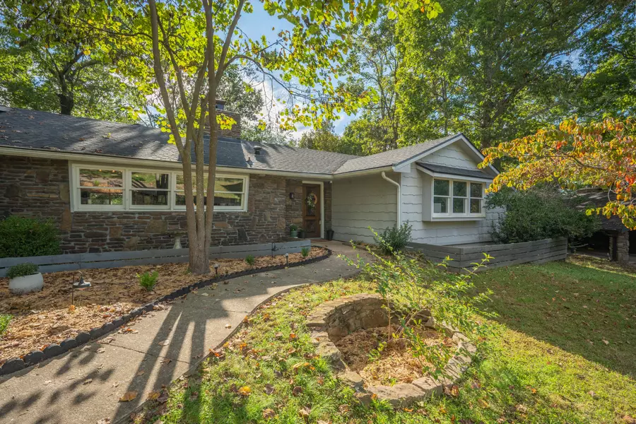 13 Wimbledon Way, Bella Vista, AR 72715