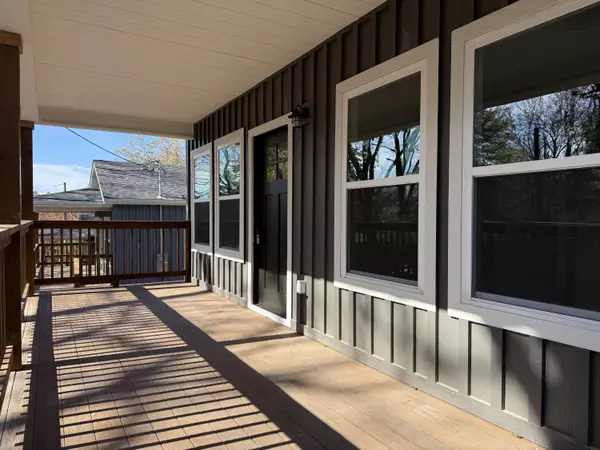 Hollister, MO 65672,229 Sagers Lane