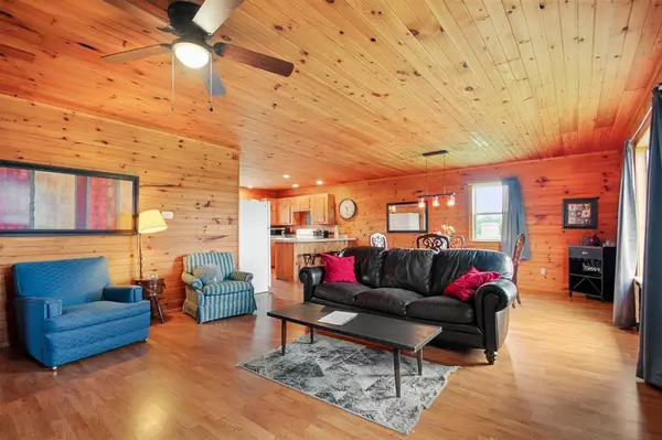 Dora, MO 65637,2646 County Road 382