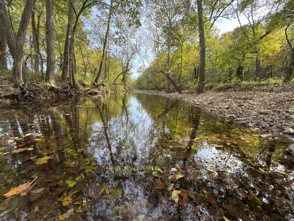 0000 S 25th Road, Humansville, MO 65674