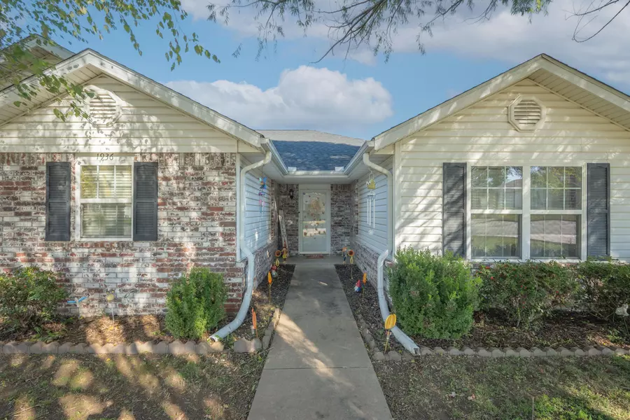 1936 Verdant Avenue, Neosho, MO 64850