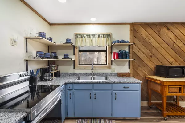 Forsyth, MO 65653,425 Edgewater Beach Circle