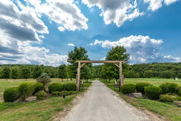 Walnut Shade, MO 65771,Address not disclosed