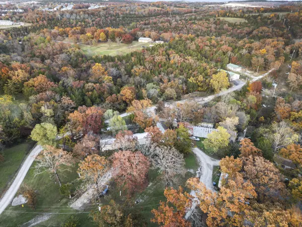 Hollister, MO 65672,157 Bantam Road