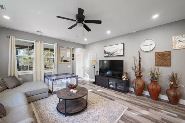 Neosho, MO 64850,1704 Susan Place