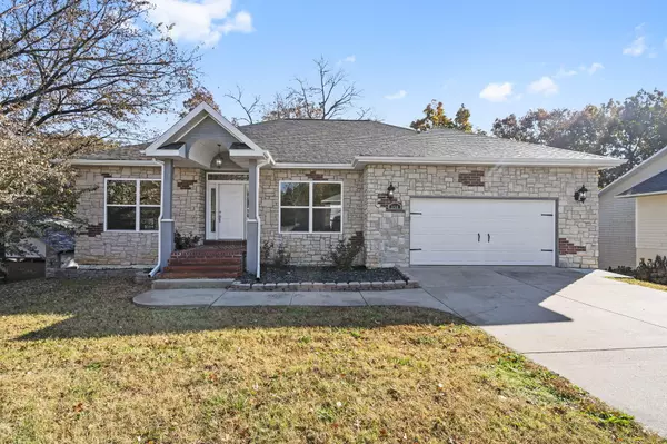 Hollister, MO 65672,150 Alysse Ln