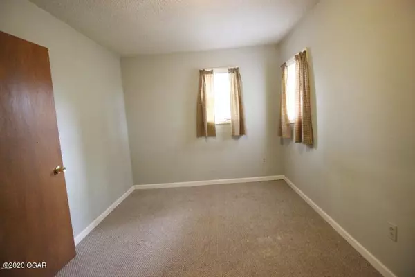 Neosho, MO 64850,17254 Highway Cc