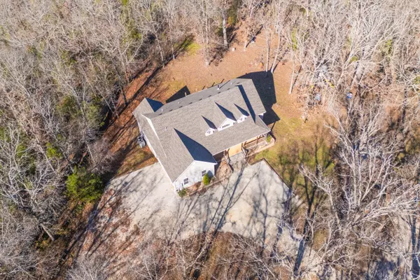 Kirbyville, MO 65679,435 Trigger Cove Road