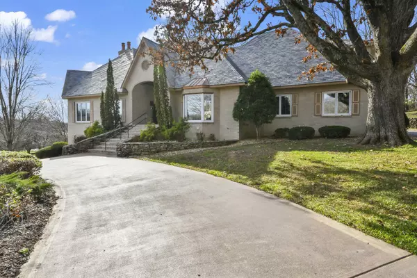 Springfield, MO 65809,5575 S Castlebay Drive