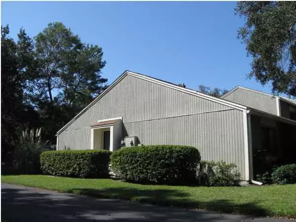 Niceville, FL 32578,800 Bay Drive  #5