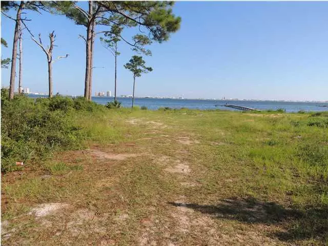 LOT 5 Newport Street, Navarre, FL 32566