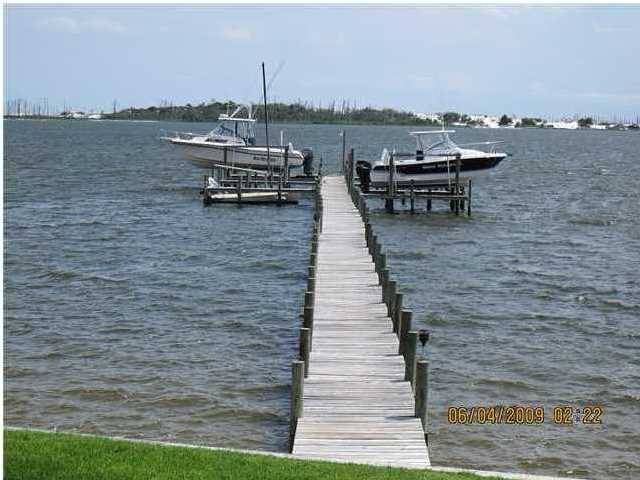 1409 Hwy 98  #102, Mary Esther, FL 32569