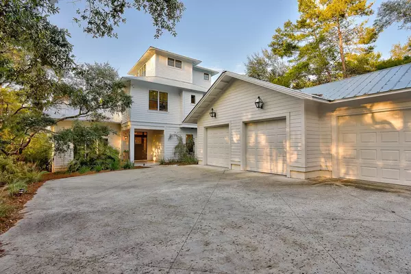 117 CAMP CREEK ROAD SOUTH, Seacrest, FL 32461