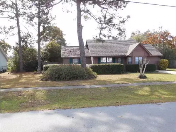 408 Brown Place, Crestview, FL 32539