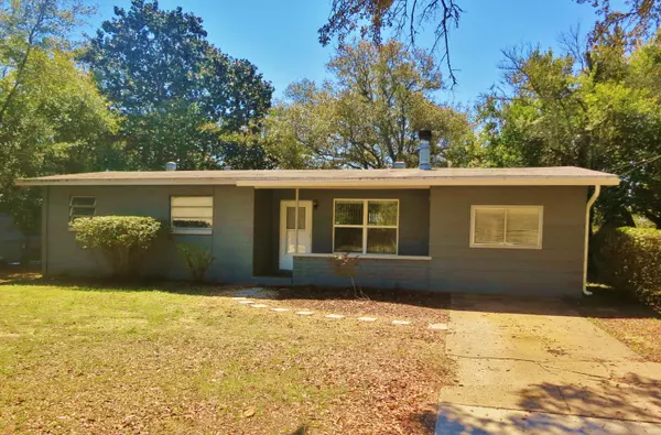 30 SW 1St Street, Fort Walton Beach, FL 32548