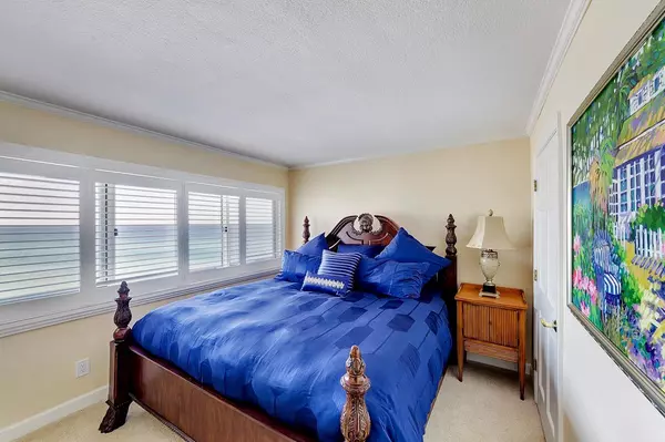 Panama City Beach, FL 32413,23223 Front Beach Road  ## 522