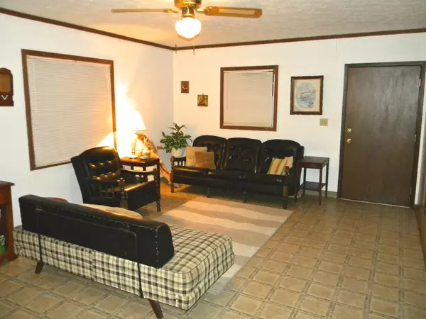 Panama City Beach, FL 32413,21427 Dolphin Avenue