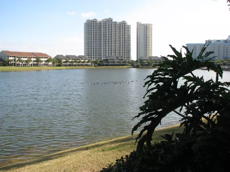 135 S Driftwood Bay  #115, Miramar Beach, FL 32550