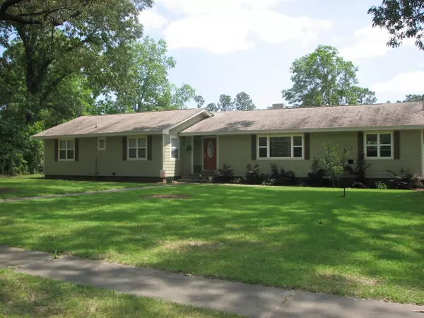 Crestview, FL 32536,150 Adams Drive