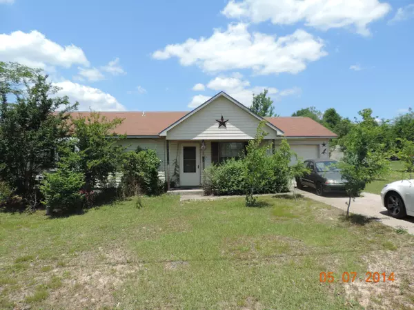 3323 BROADVIEW Circle, Crestview, FL 32539