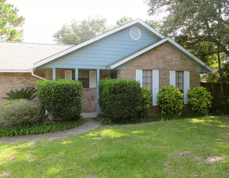 8817 KIWI Place, Navarre, FL 32566