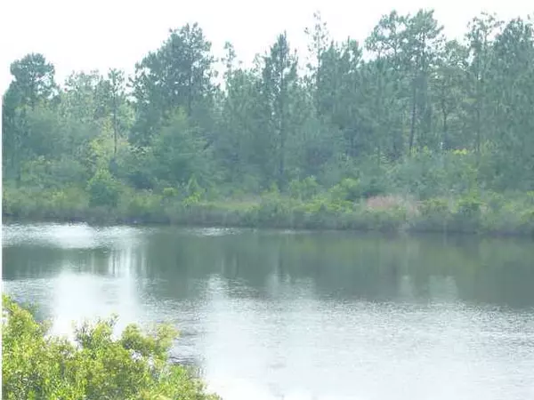 Crestview, FL 32536,8 LOTS Lake Arthur Phase II