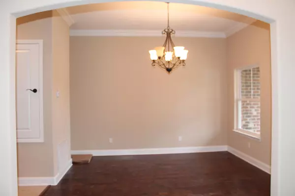 Mary Esther, FL 32569,800 BRYN MAWR Boulevard