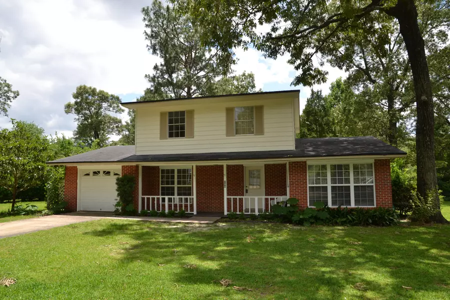 144 Gillis Drive, Crestview, FL 32536