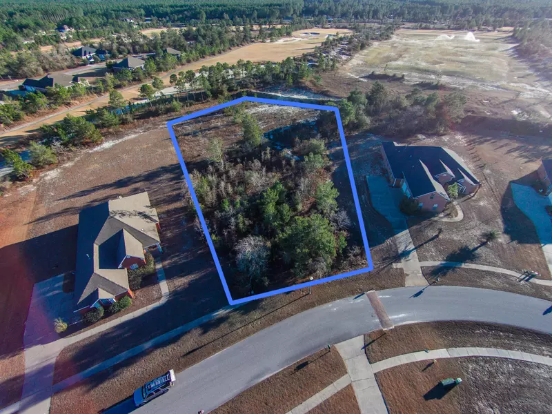 Lot 9 TOURNAMENT Lane, Freeport, FL 32439