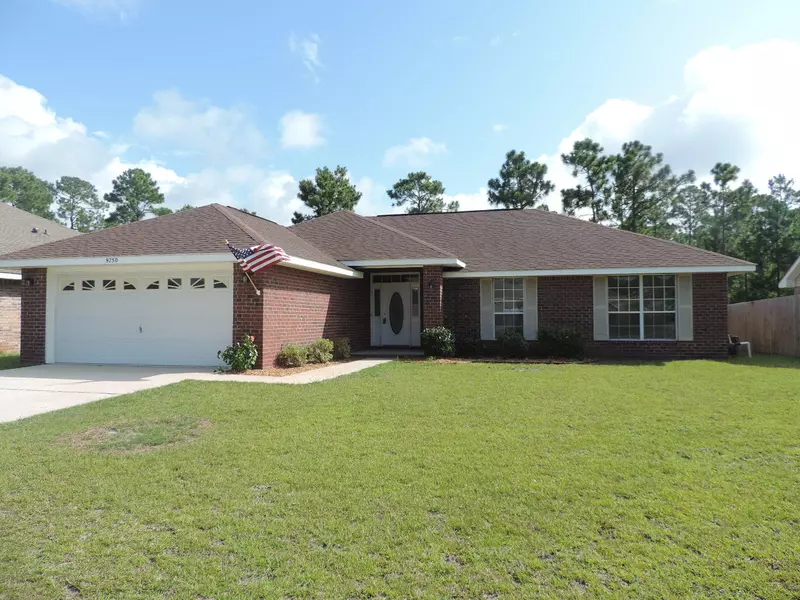 9750 Parker Lake Circle, Navarre, FL 32566