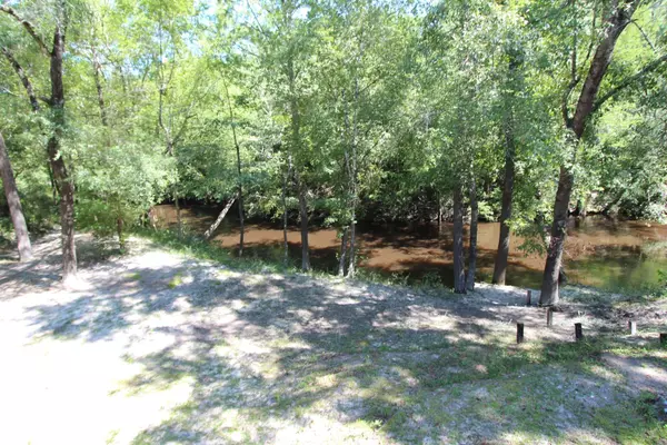 Defuniak Springs, FL 32433,27 Dallas Drive