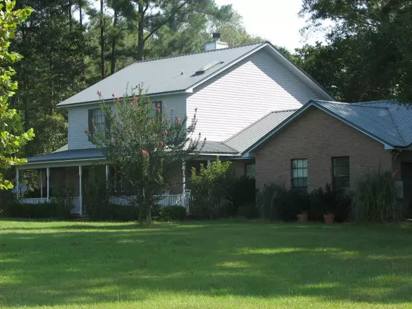 8361 N Highway 189, Baker, FL 32531