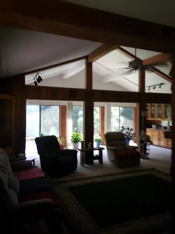 Wewahitchka, FL 32465,650 MIDWAY PARK Drive