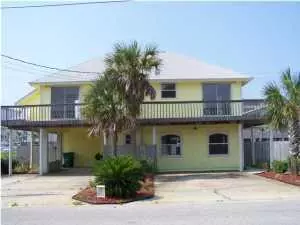 444 Cardinal Ave, Fort Walton Beach, FL 32548