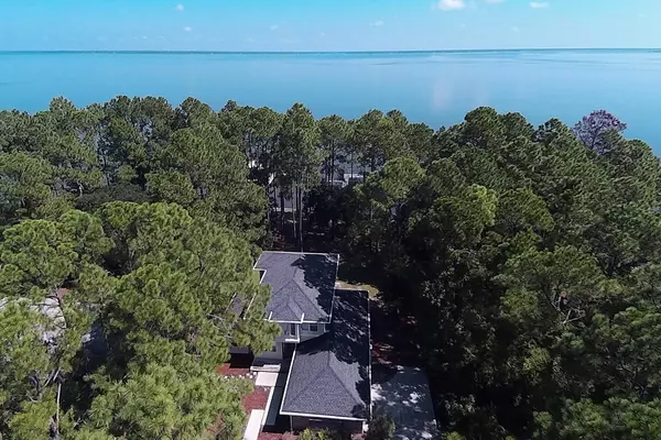 1085 E Nursery Road, Santa Rosa Beach, FL 32459