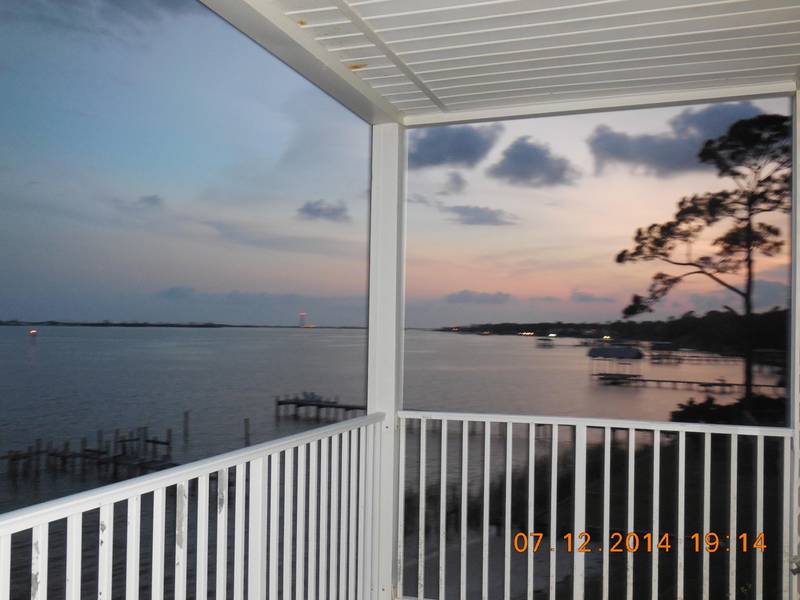 1409 W Highway 98  #APT 203, Mary Esther, FL 32569