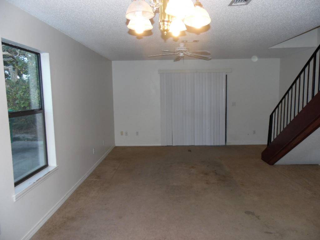 Mary Esther, FL 32569,1681 W Highway 98  #4