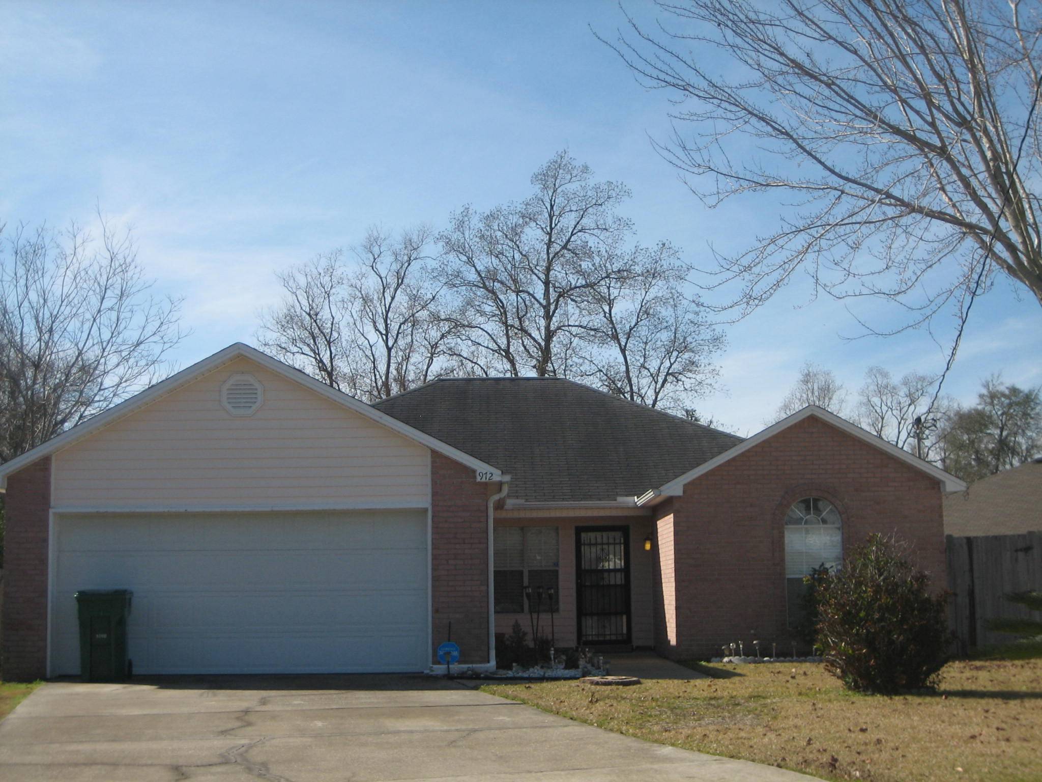 972 SOUTHERN OAKS Court, Fort Walton Beach, FL 32547