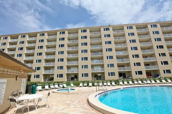 Destin, FL 32541,502 GULF SHORE Drive  #206