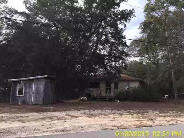 145 Rogers Drive, Freeport, FL 32439