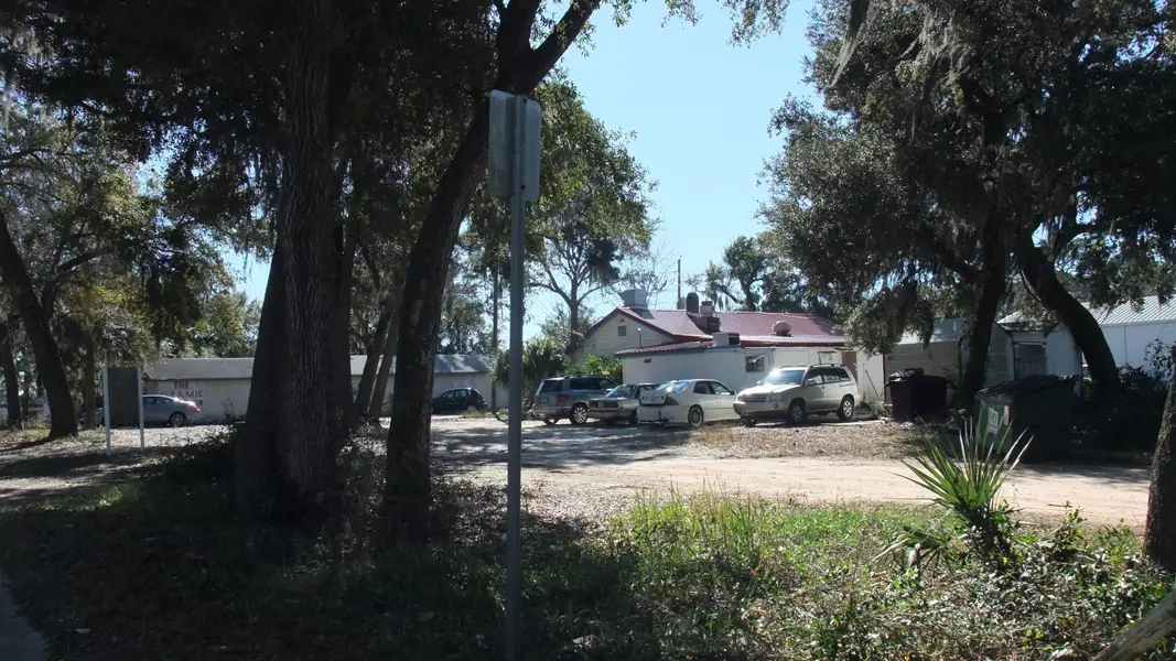 XX N CHRISTOBAL Road, Mary Esther, FL 32569