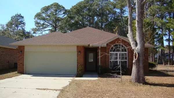 1754 Thomas Street, Niceville, FL 32578