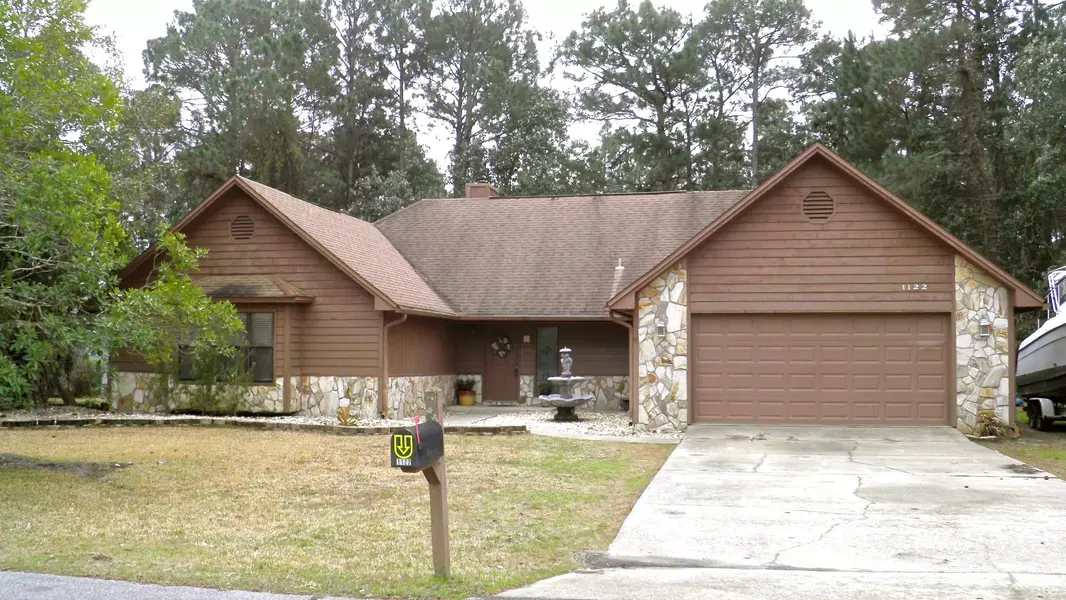 1122 Sandalwood Circle, Niceville, FL 32578