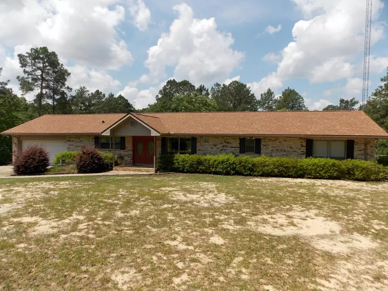 5852 Deermont Drive, Crestview, FL 32539