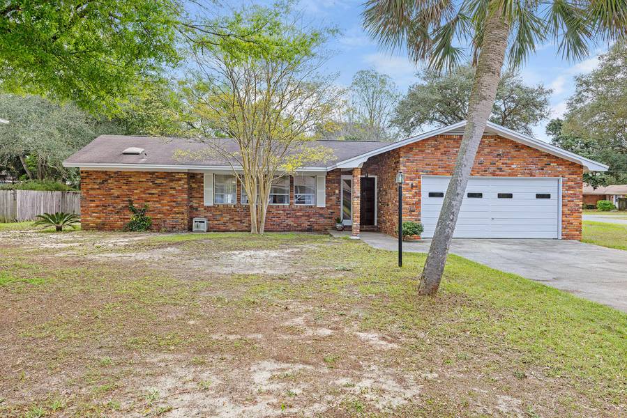 706 Powell Drive, Fort Walton Beach, FL 32547