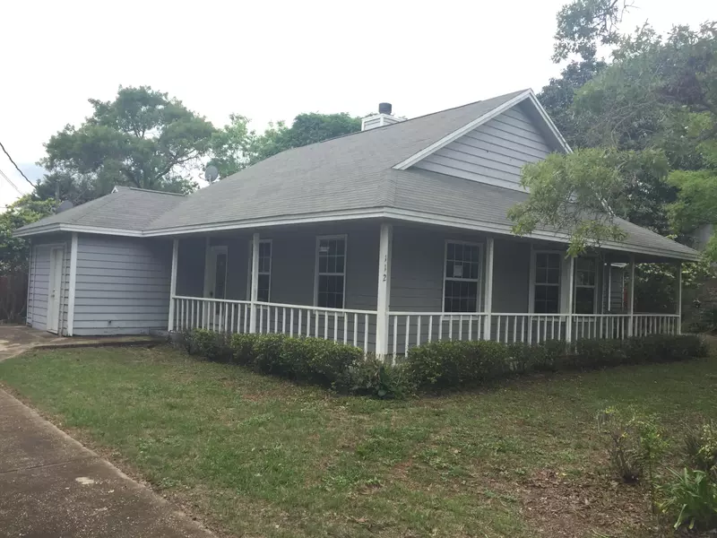 112 LOOP Drive, Crestview, FL 32536